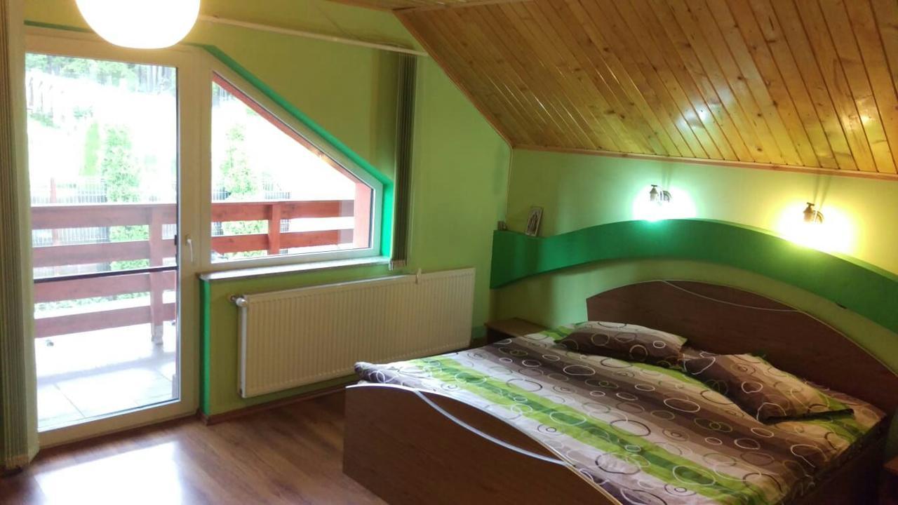 Casa De Vacanta Pârâul Rece Esterno foto